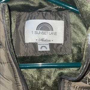 Medium Green vest with attachable and detachable hood